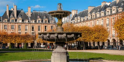 ᐅ Place des Vosges – Paris’s oldest and most charming public square