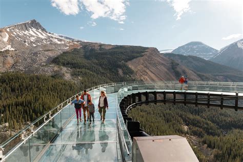 Columbia Icefields Skywalk | The Rimrock Resort Hotel