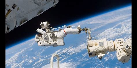 Watch 2 NASA Astronauts Take a Spacewalk Outside the ISS | Inverse