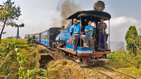 Have Complete Information about Darjeeling Toy Train Ride