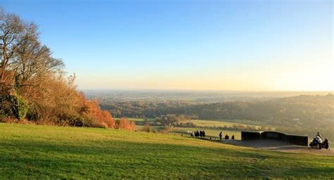 Box Hill & a Scenic Cycling Adventure - Happy Hobo