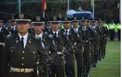 Reclutamiento Policía Nacional del Ecuador 2025 elyex