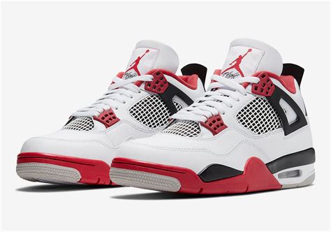 Air Jordan 4 Fire Red Holiday 2020 Release Info | SneakerNews.com