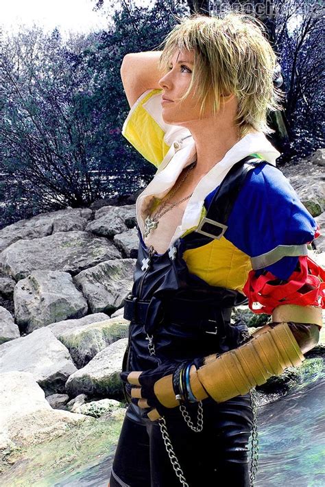 Final Fantasy Cosplay: February 2014