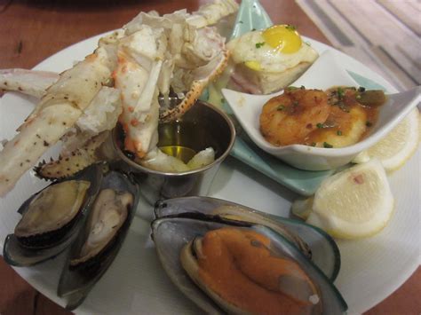 Bacchanal Buffet – Seafood