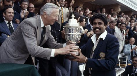 Kapil Dev Biography: Age, Height, Birthday, Net Worth, Career Stats ...