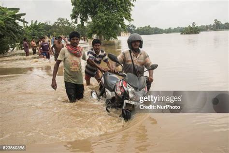 Damodar River Photos and Premium High Res Pictures - Getty Images