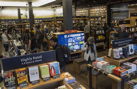 Amazon Books: See Inside Amazon's New Bookstore | Time