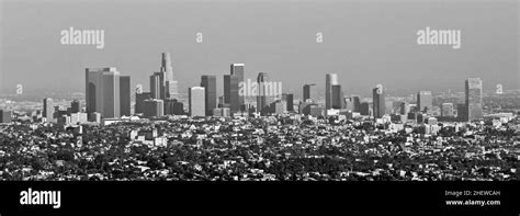 skyline of Los Angeles in black and white Stock Photo - Alamy