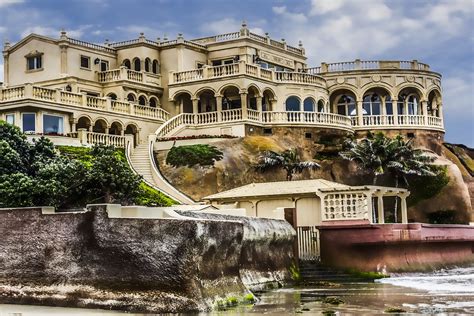 beachside mansion - Google Search Mansion Homes, Beach Mansion, Dream ...