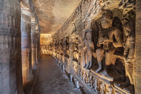 Private Full day tour to Ajanta and Ellora caves with Lunch