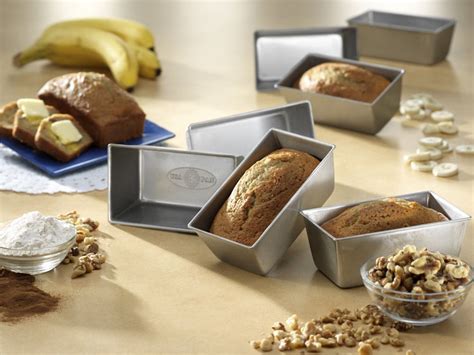 USA Pan Mini Bread Loaf Pan (Set of 4) – Breadtopia