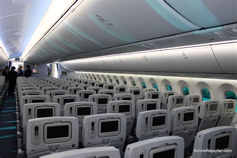 Interior Photo Tour of ANA’s First Boeing 787 Dreamliner : AirlineReporter