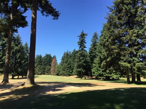 LYNNWOOD MUNICIPAL GOLF COURSE - Updated January 2025 - 13 Photos & 36 ...