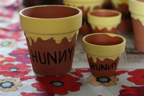 DIY Hunny Pots | Winnie the pooh honey, Baby shower crafts, Honey bee ...