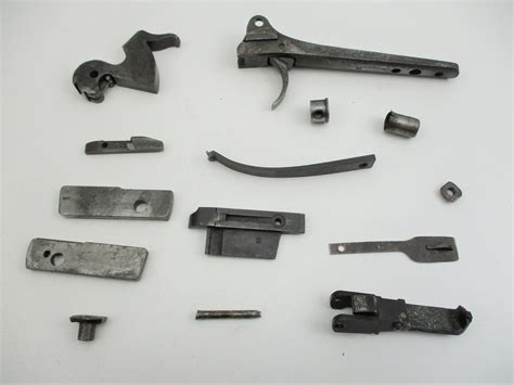 WINCHESTER 1892 LEVER ACTION RIFLE PARTS - Switzer's Auction ...