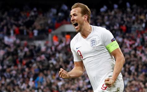 √ Harry Kane England Celebration : England S Potential Route To The ...