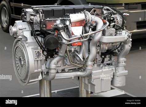 Semi Truck Engine High Resolution Stock Photography and Images - Alamy