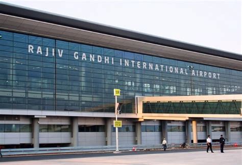 Rajiv Gandhi International Airport is situated in : / राजीव गांधी ...