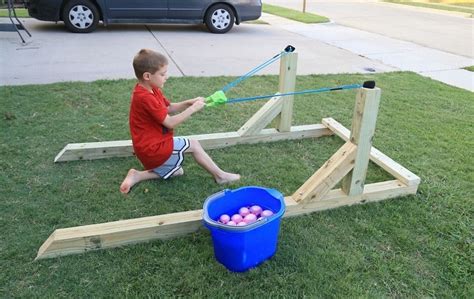 5 Cool DIY Water Balloon Launcher Ideas – EverythingMom