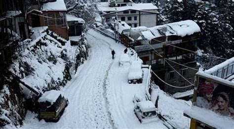 Shimla sees heavy snowfall in decades, leaves town paralysed | Shimla ...