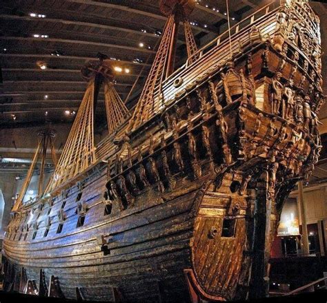 Swedish Warship Vasa , it sunk on 1628 and was recovered in ocean in ...