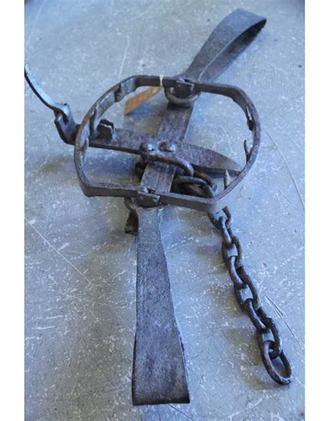 Antique steel leg hold bear trap - The Argosy Antiques & Fine Vintage