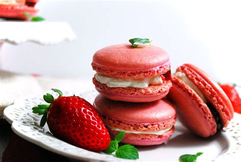 50 French Macaron Flavors To Experiment With In The Kitchen