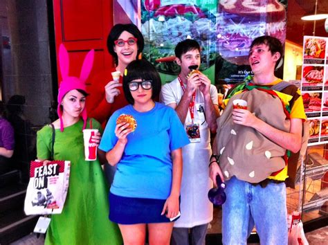 Bob's Burgers Cosplay | Bobs burgers costume, Burger costume, Bobs burgers