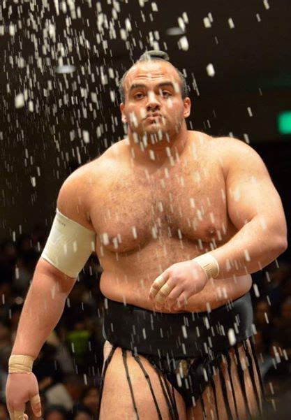 Meet 'The Great Sandstorm', the First Professional Sumo Wrestler from ...