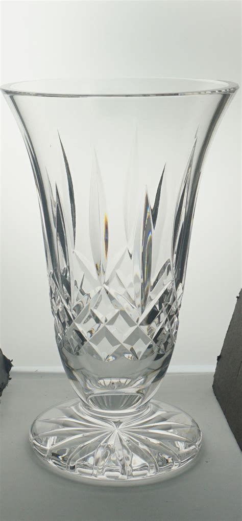 Lot - WATERFORD CRYSTAL LISMORE VASE