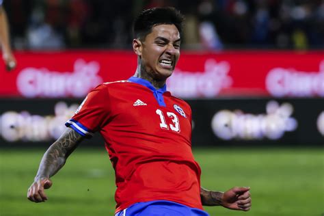 Valdivia: Pulgar merece ser protagonista na seleção do Chile