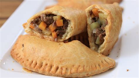 Nigerian Meat Pie Recipe | How to Make Nigerian Meat Pie - YouTube