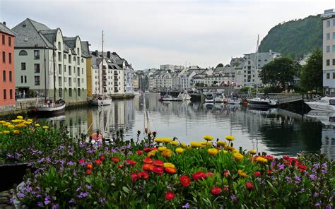 Alesund Norway - Desktop Wallpaper