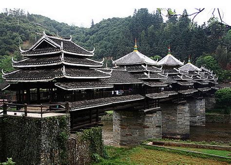 Chengyang Bridge of China Pictures