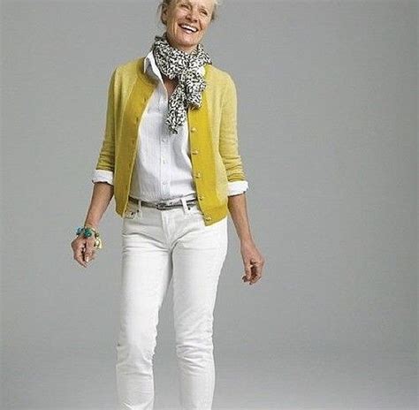 46 Pretty Styles Ideas For 50 Year Old Woman - ADDICFASHION