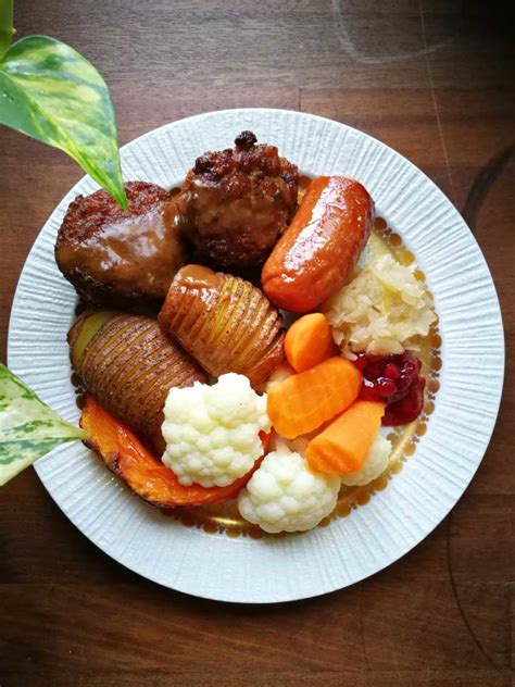 Norwegian Food: 15 Most Popular and Traditional Dishes - Nomad Paradise