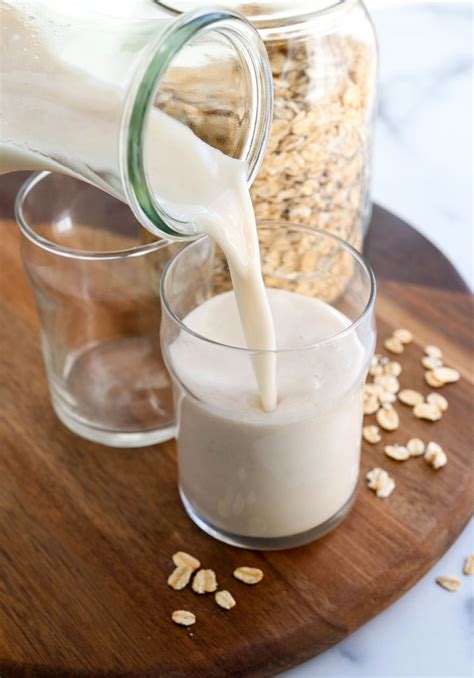 How to Make Oat Milk (Not Slimy!) - Detoxinista Recipes