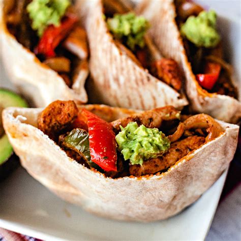 Chicken Fajita Pita | Life, Love, and Good Food