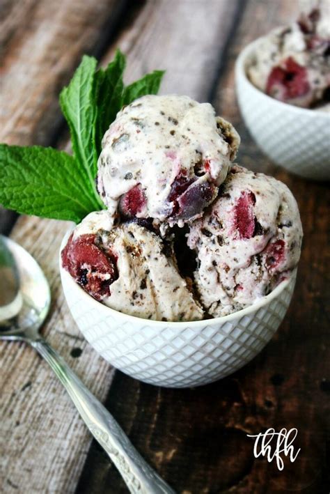 42 Vegan Ice Cream Recipes To Cool Down In The Heat | The Green Loot