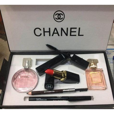 Chanel 5 in 1 Limited Edition Gift set- Chance Chanel 15ml Perfume ...