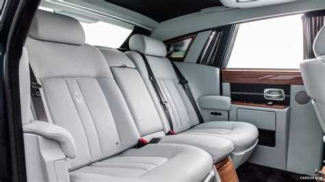 Rolls-Royce Phantom Metropolitan Collection | 2015MY | Interior Rear Seats