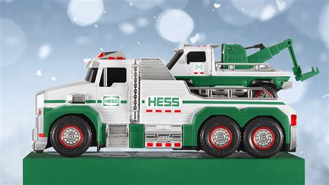 HESS TRUCK 2019 Holiday Toy-HESS Tow Truck Rescue Team-Sold Out At Hess