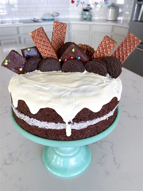 A Very Happy Birthday Cake Recipe! | Recipe | Easy birthday cake ...