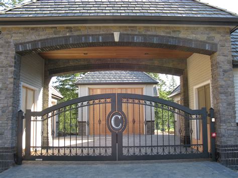 Custom Monogram Gate by Stratford Gate Systems www.drivewaygates.com ...