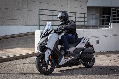 2023 Yamaha XMAX 300 Launched With Small Improvements, Costs $6,099 ...