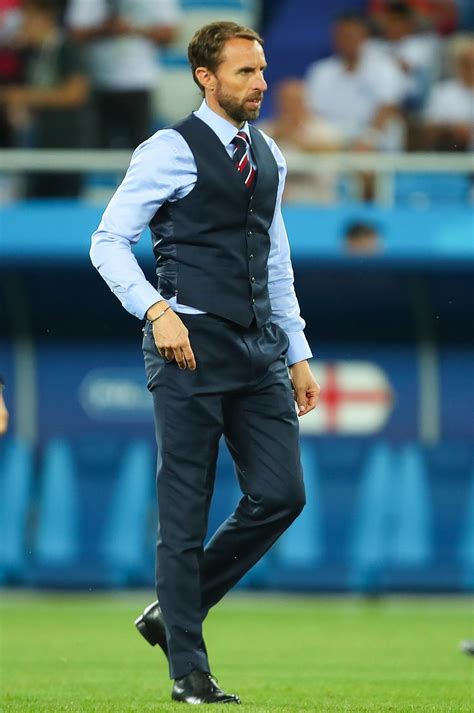 View 15 Waistcoat Gareth Southgate Wallpaper - Sinaida Wallpaper