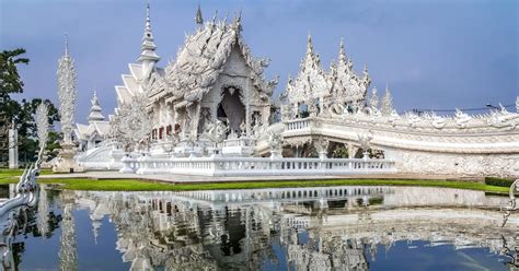 This Majestic White Temple In Thailand Looks Like A Fairytale | DeMilked