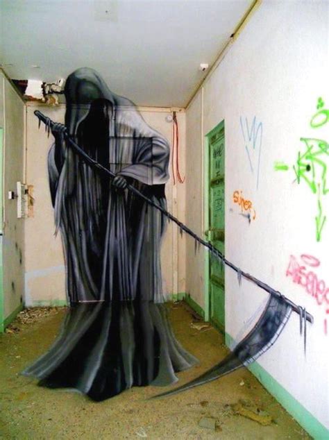 Impressive and spooky street art - 9GAG