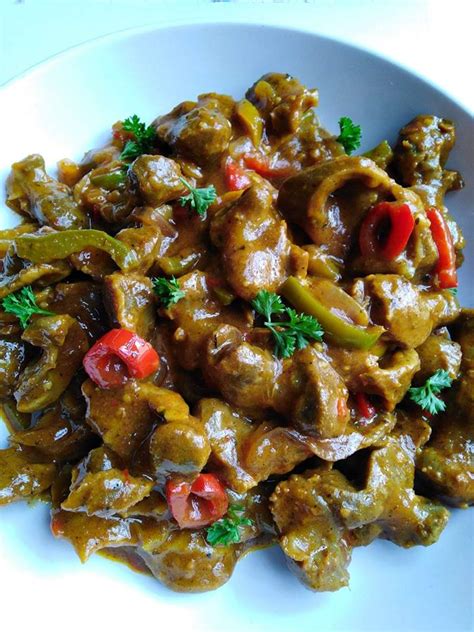 Curry chicken gizzards, you can serve with pap or rice | World Recipes